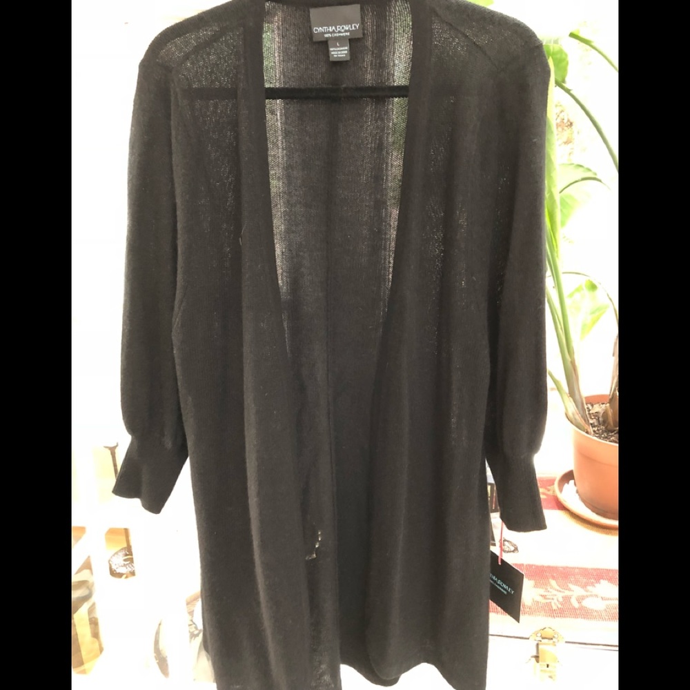 CynthiaRowley light weight black cashmere sweater